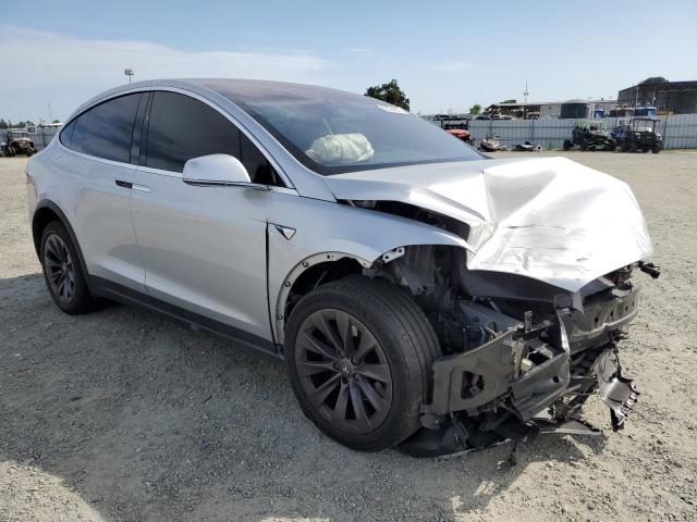 2018 TESLA MODEL X 5YJXCBE2XJF104526