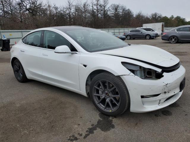 Vin: 5yj3e1eb3kf199256, lot: 52313305, tesla model 3 20194