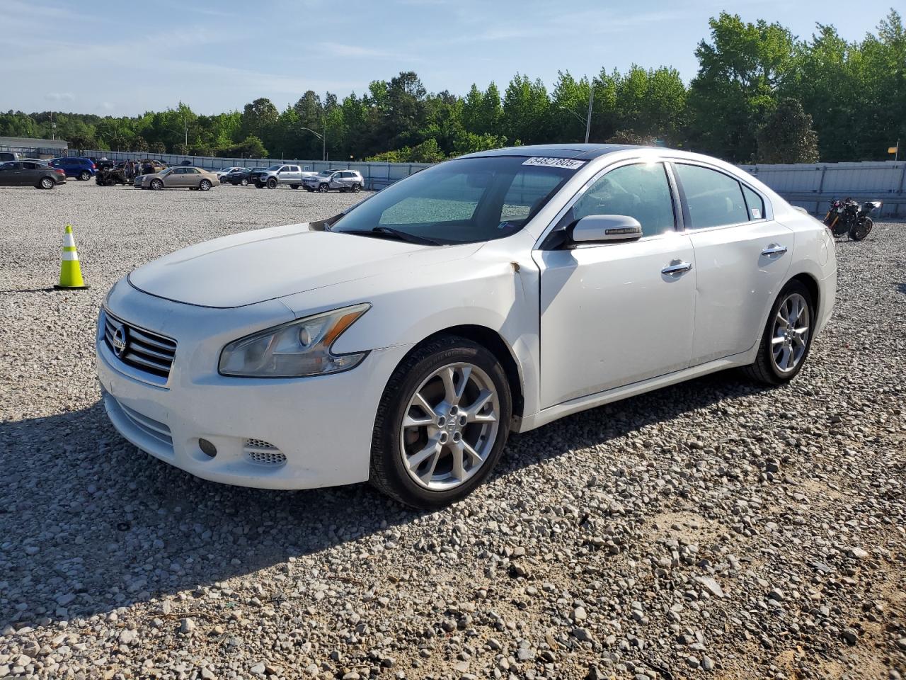 NISSAN MAXIMA S