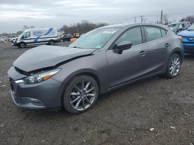 MAZDA 3 TOURING