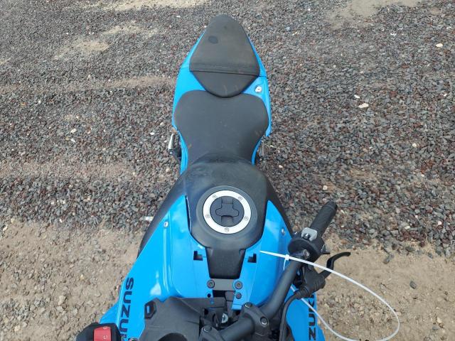 2024 SUZUKI GSX800 R - JS1EM11B0R7101649
