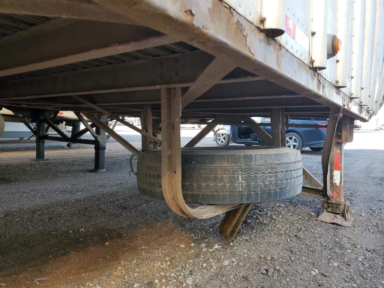 Lot #3298201020 2002 WEST TRAILER