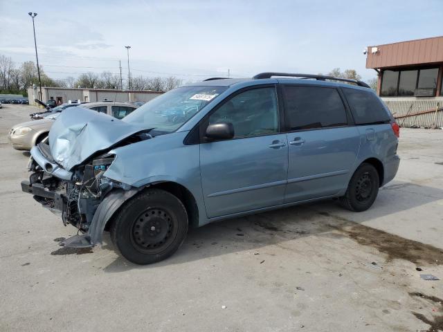 TOYOTA SIENNA CE