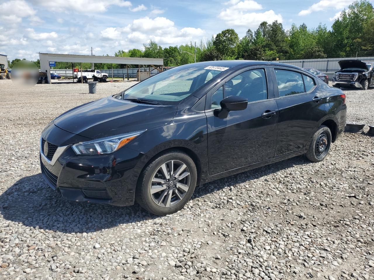 NISSAN VERSA SV