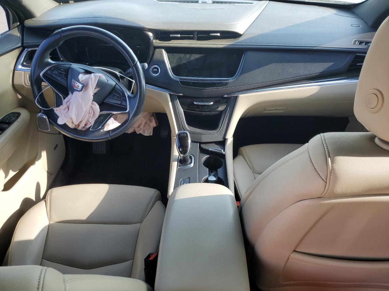 CADILLAC XT5