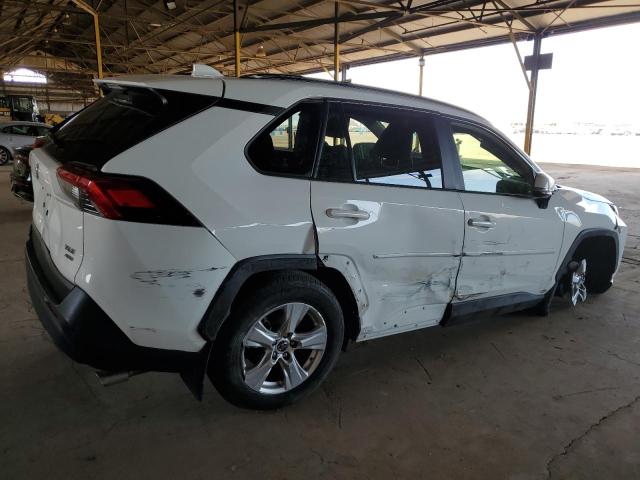 2019 TOYOTA RAV4 XLE - JTMP1RFV7KJ007608