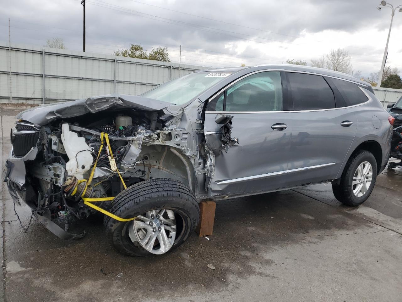 BUICK ENCLAVE ESSENCE