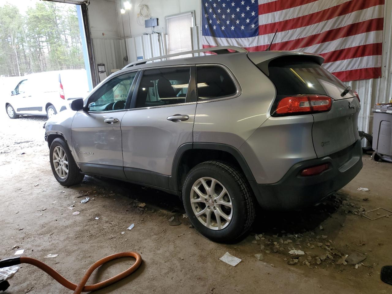 JEEP GRAND CHEROKEE LATITUDE