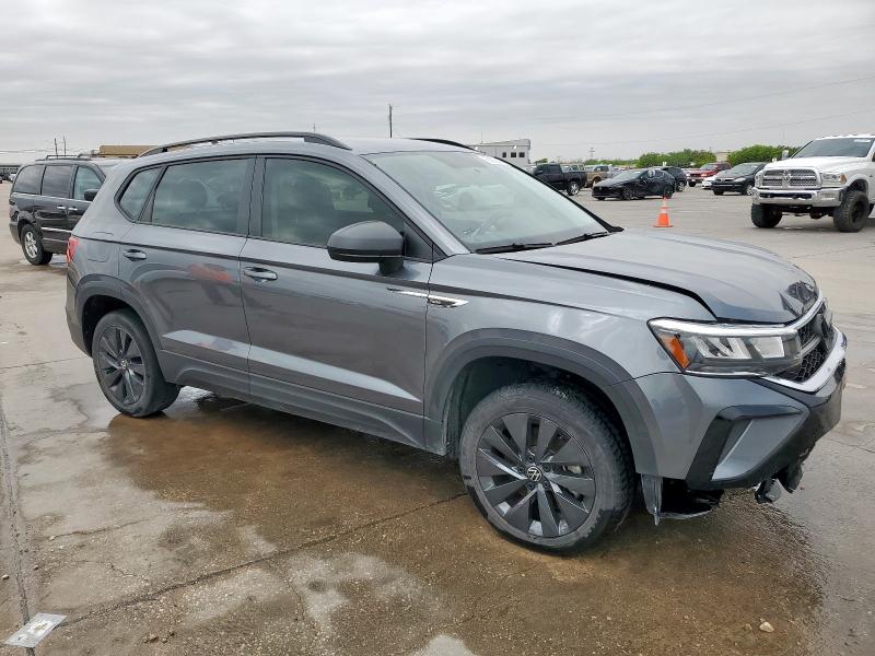 Vin: 3vvcx7b26nm070043, lot: 50202645, volkswagen taos s s 20224