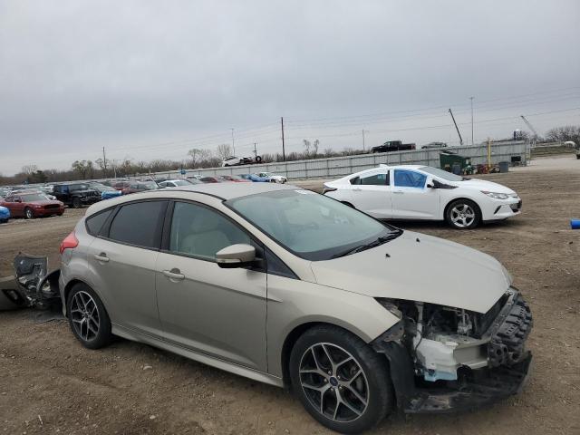 2016 FORD FOCUS SE - 1FADP3K28GL234012