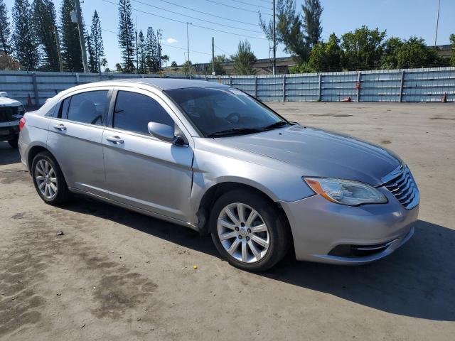 Vin: 1c3ccbbb1dn672273, lot: 52879345, chrysler 200 touring 20134