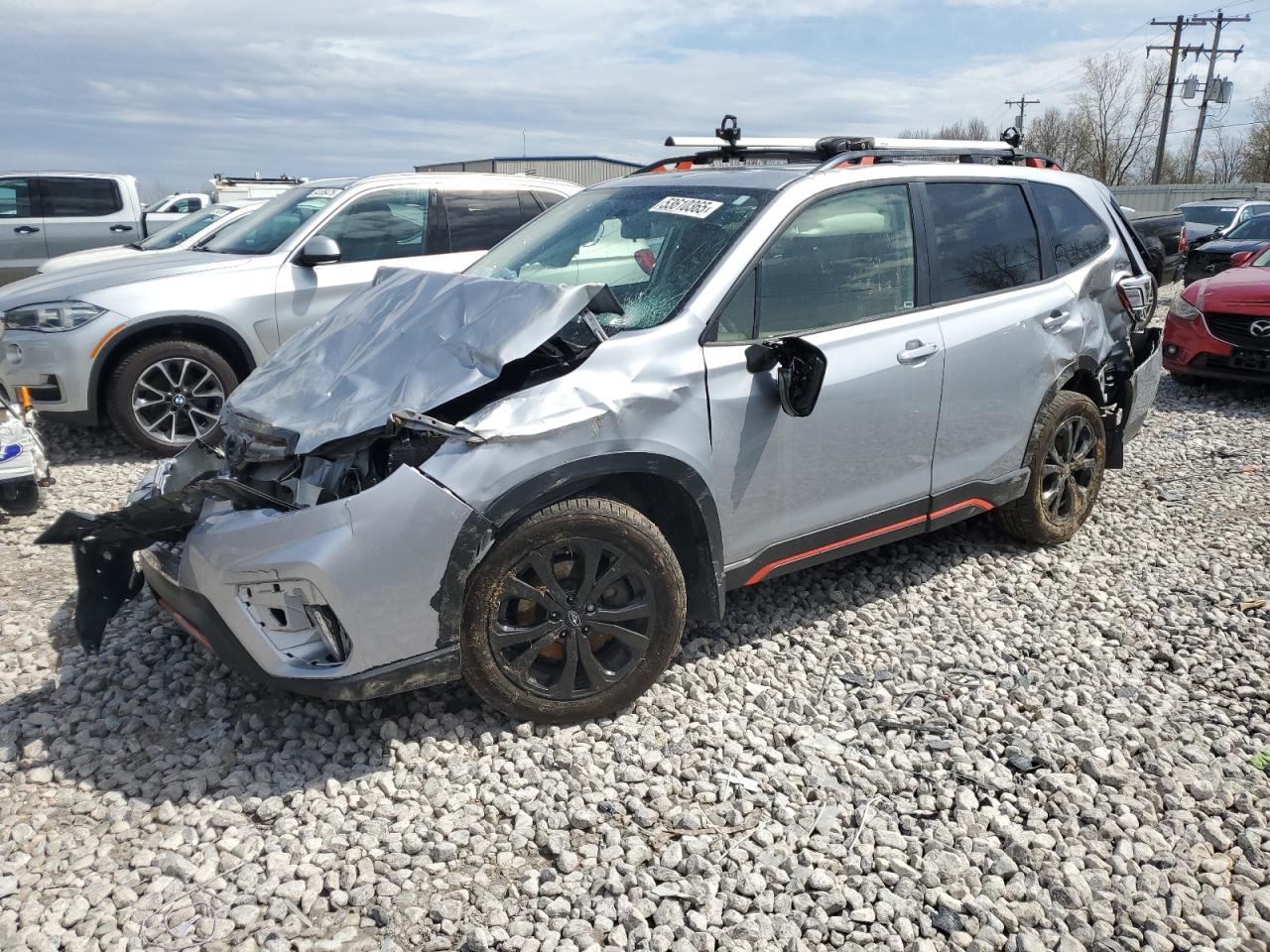  Salvage Subaru Forester