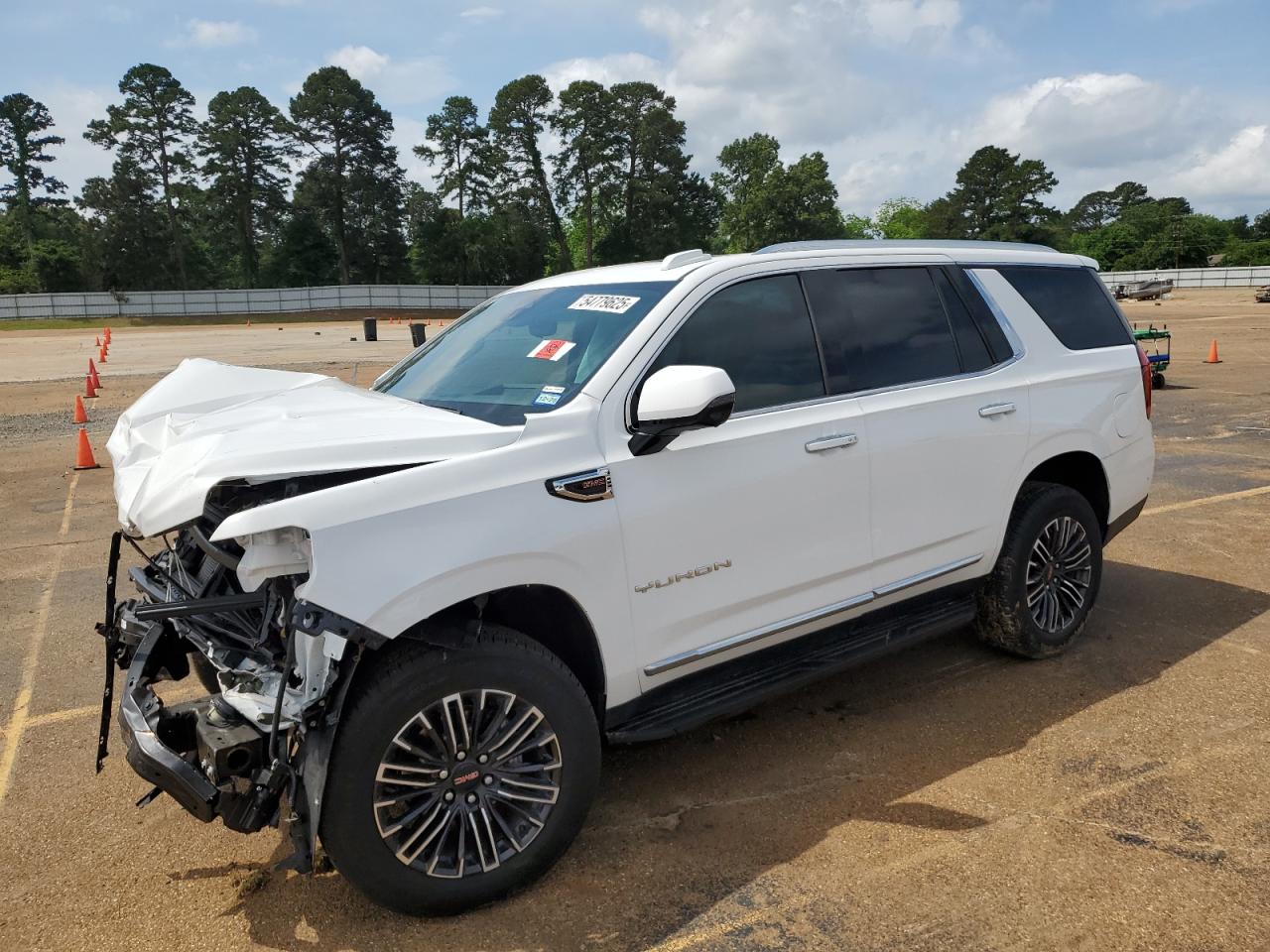 GMC YUKON ELEVATION