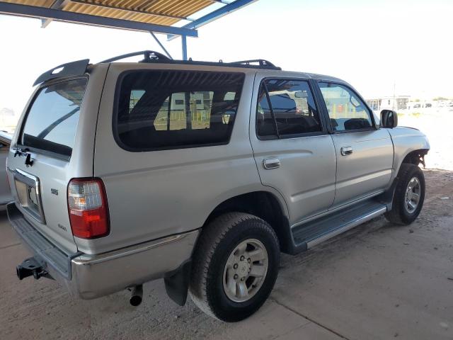 TOYOTA 4RUNNER SR 2002 silver  gas JT3GN86R520247946 photo #4