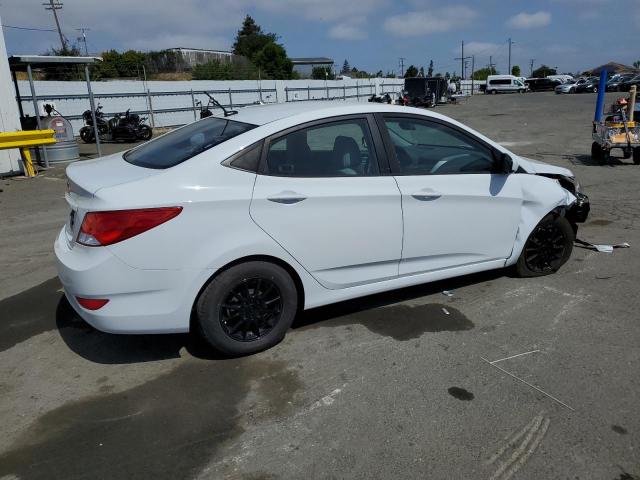 HYUNDAI ACCENT SE 2017 white  gas KMHCT4AE1HU388166 photo #4