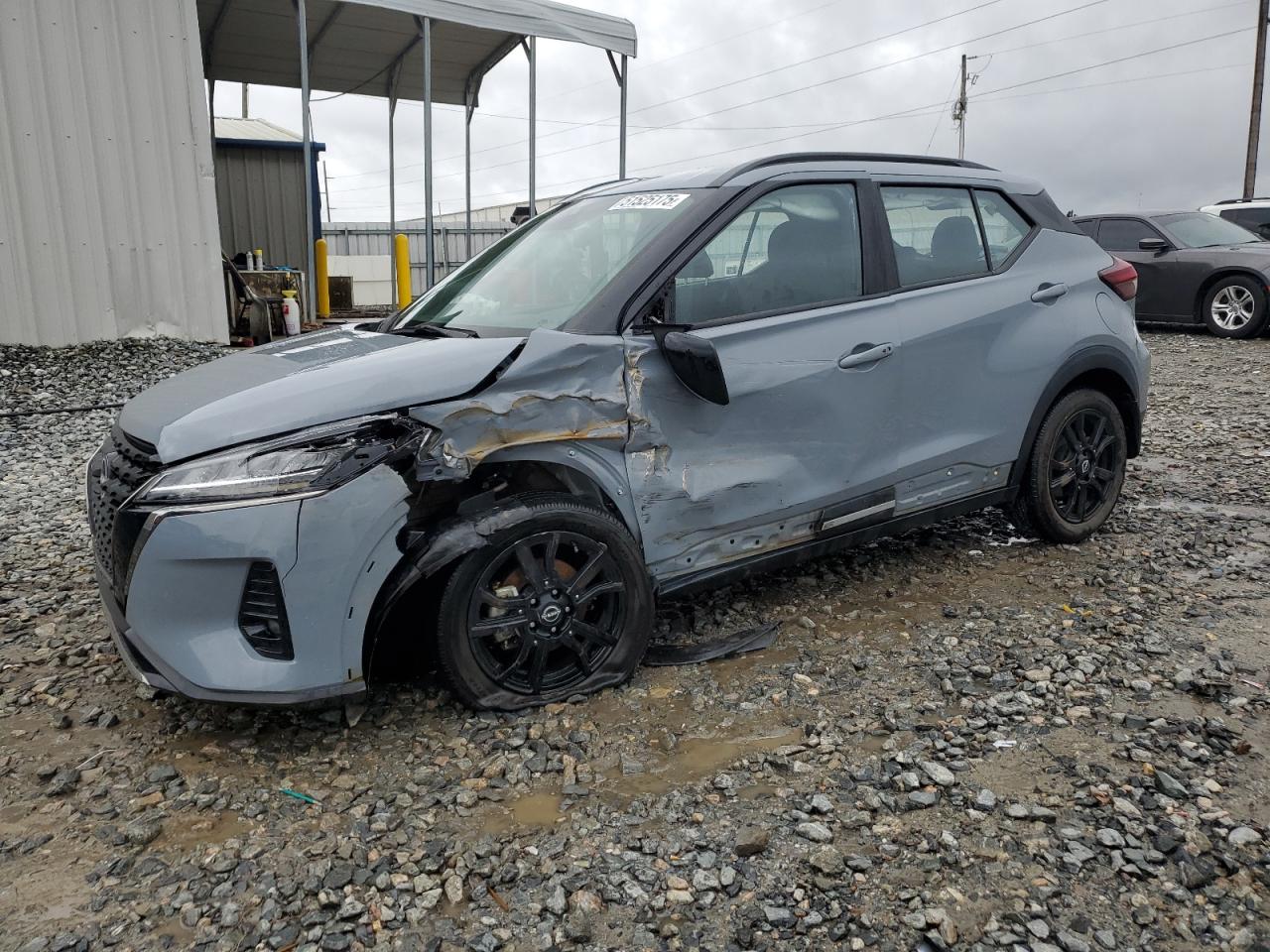 NISSAN KICKS SR
