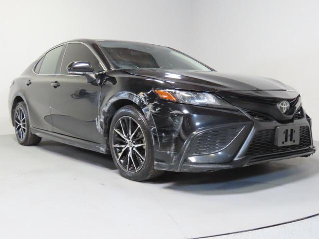 TOYOTA CAMRY SE NIGHT SHADE