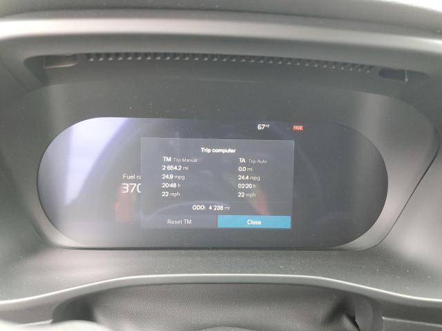 2025 VOLVO XC40 PLUS YV4L12UC8S2523037