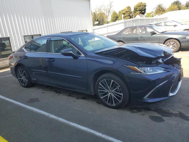 Vin: 58ada1c1xnu019734, lot: 51233195, lexus es300 300h base 20224
