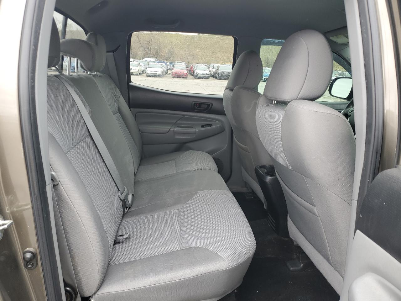 TOYOTA TACOMA DOUBLE CAB