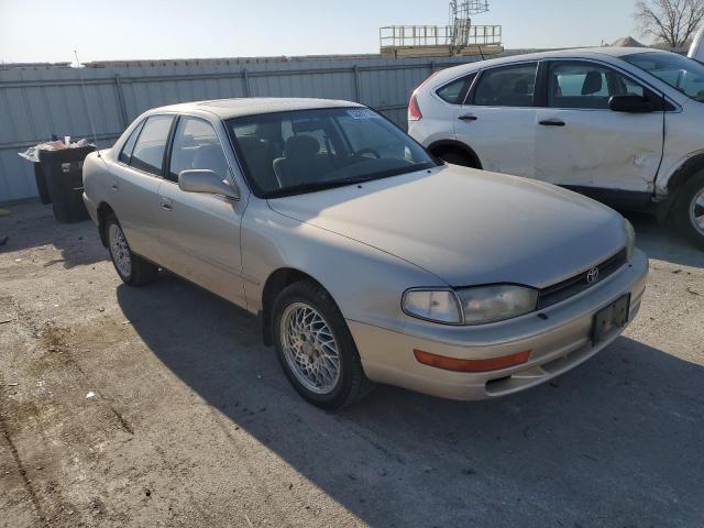 Vin: jt2sk12e5p0127296, lot: 53287135, toyota camry le 19934