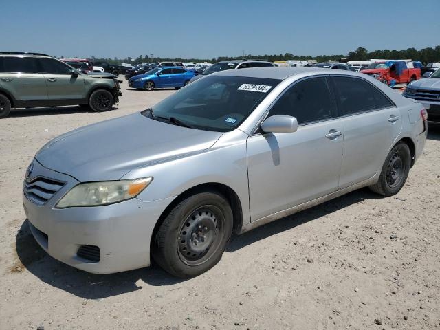 TOYOTA CAMRY BASE