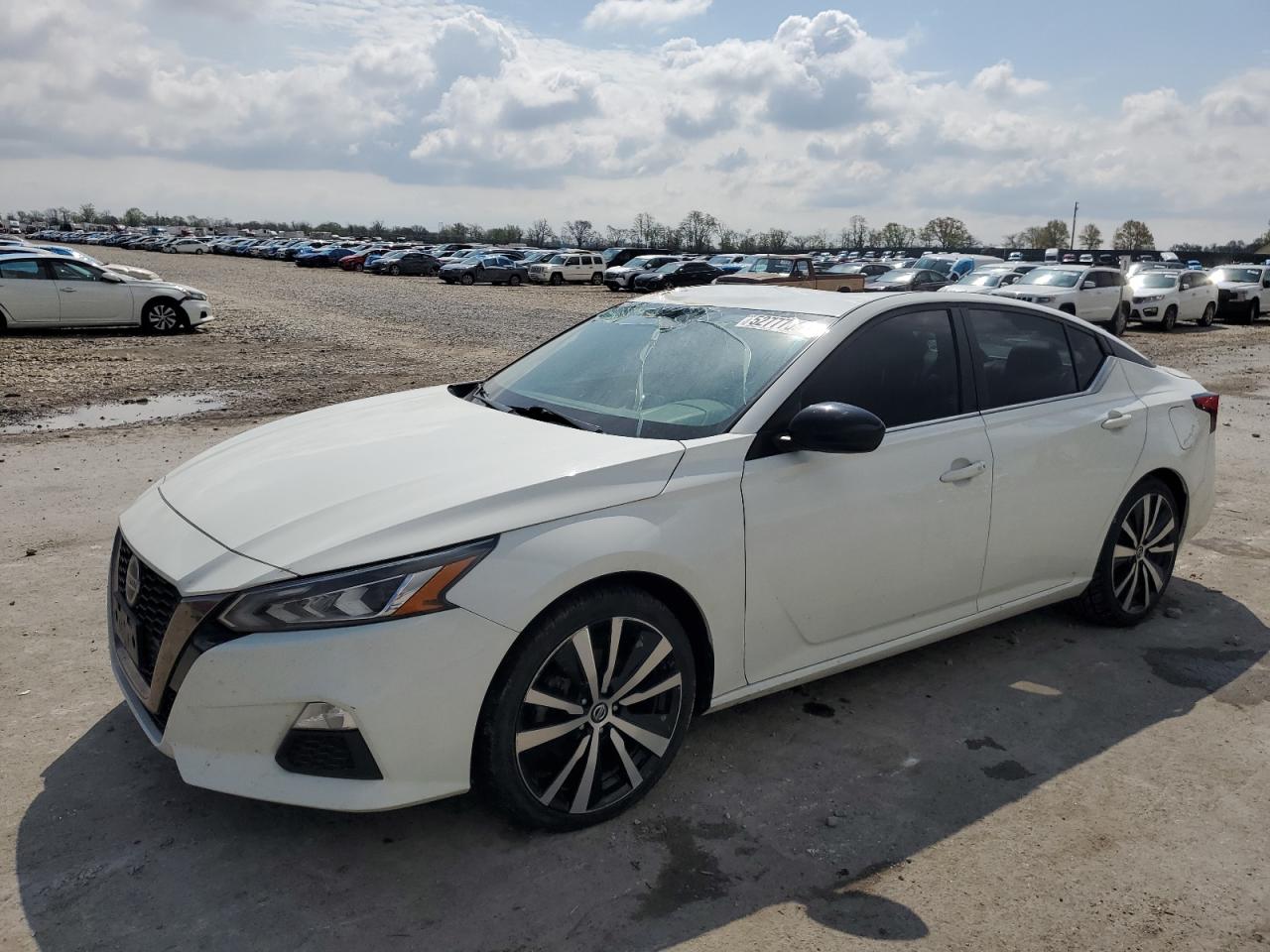 NISSAN ALTIMA SR