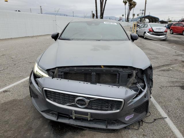 2019 VOLVO S60 T8 R-D - 7JRBR0FM3KG012437