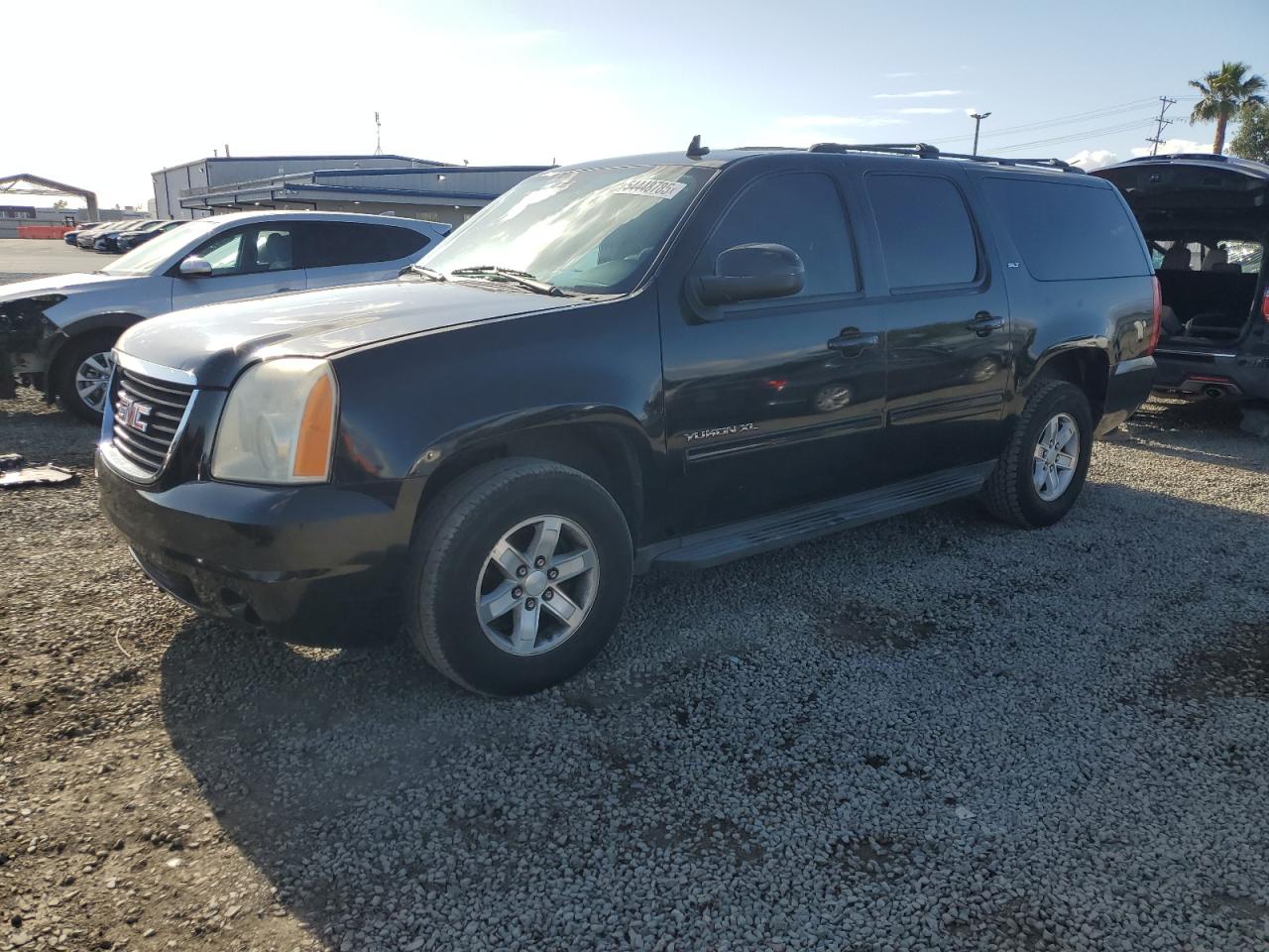 GMC YUKON C1500 SLT