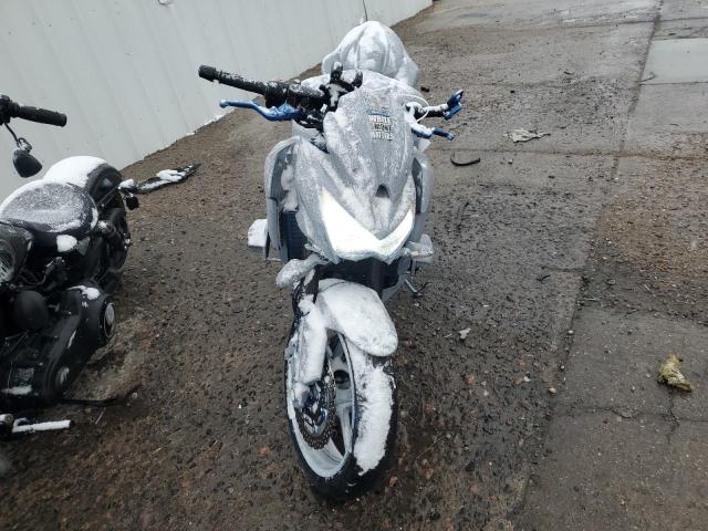 2016 KAWASAKI ZR800 B JKBZRCB19GDA18951