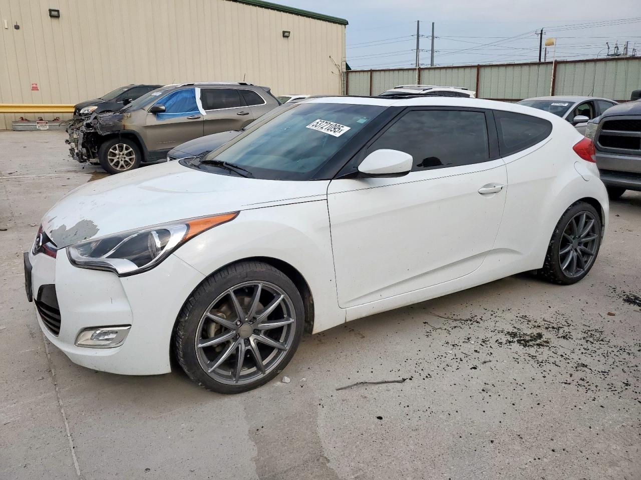 HYUNDAI VELOSTER
