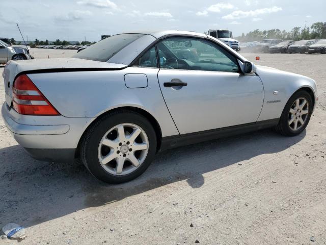 MERCEDES-BENZ SLK 230 KO 1998 silver  gas WDBKK47F7WF055151 photo #4