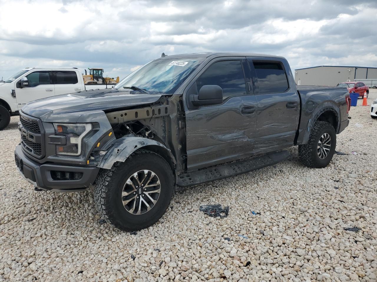 FORD F-150 RAPTOR