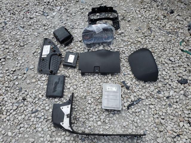 2017 CHEVROLET SILVERADO - 3GCUKREC3HG345579