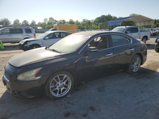 NISSAN MAXIMA S