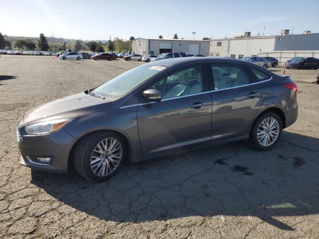 FORD FOCUS TITA 2015 gray  gas 1FADP3J20FL322228 photo #1