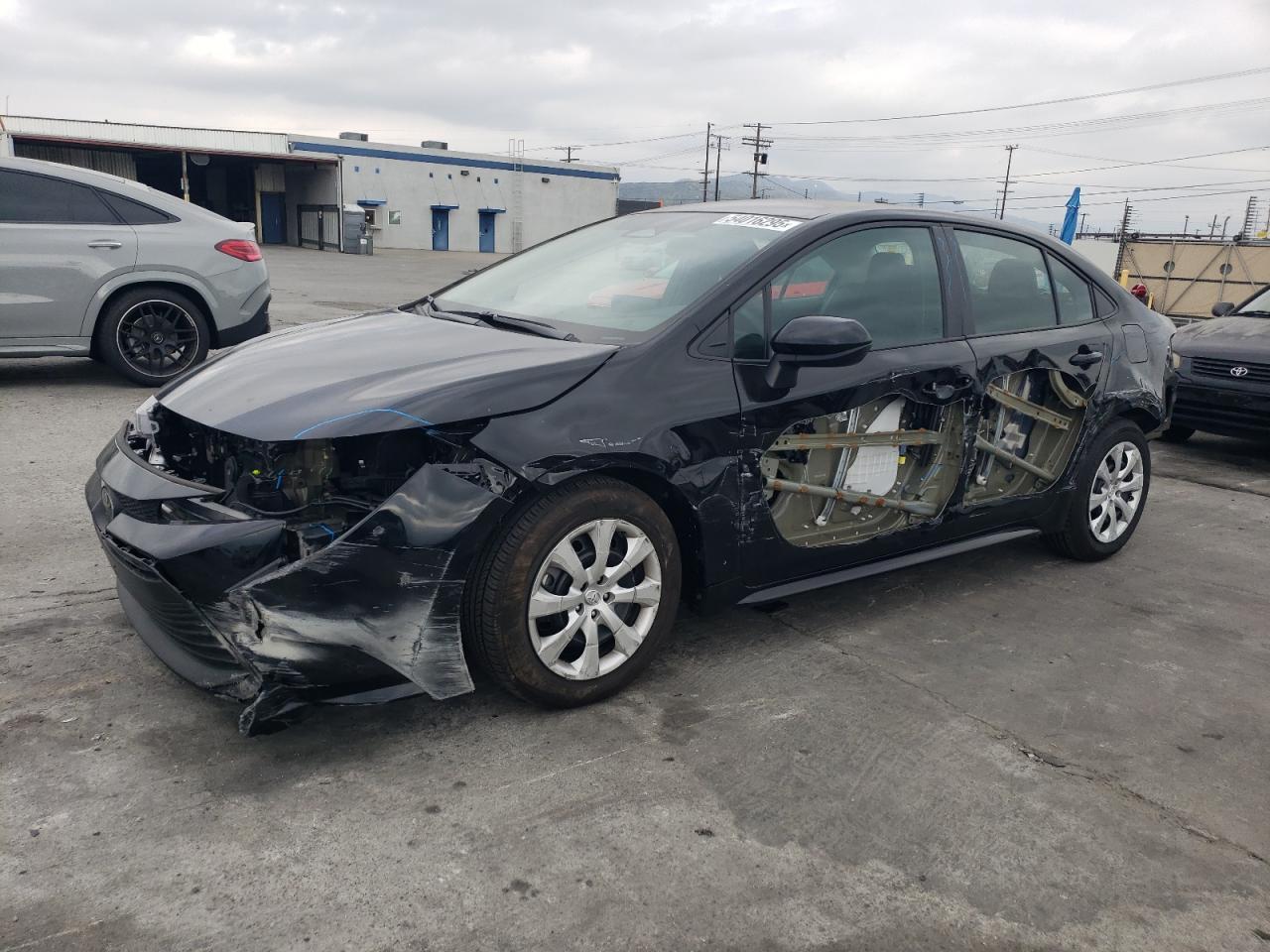 TOYOTA COROLLA LE