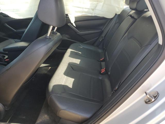 2015 VOLKSWAGEN PASSAT S - 1VWAT7A3XFC033282