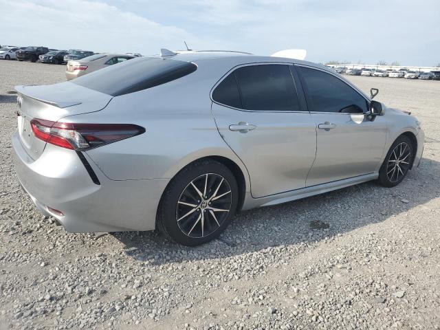 Vin: 4t1g11ak4nu624395, lot: 52990275, toyota camry se 20223