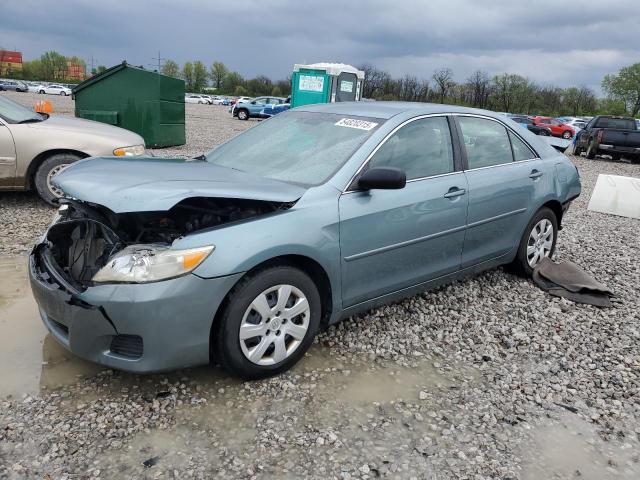 TOYOTA CAMRY BASE
