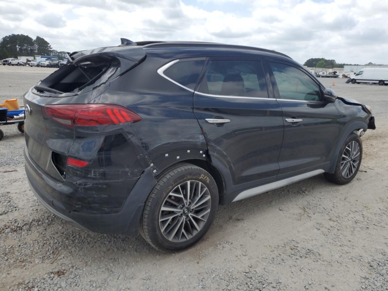 HYUNDAI TUCSON LIMITED