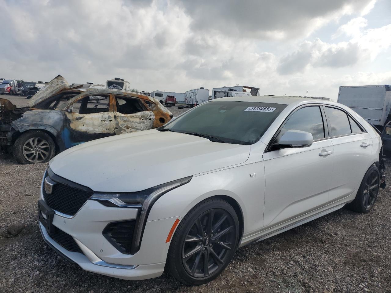 CADILLAC CT4 SPORT