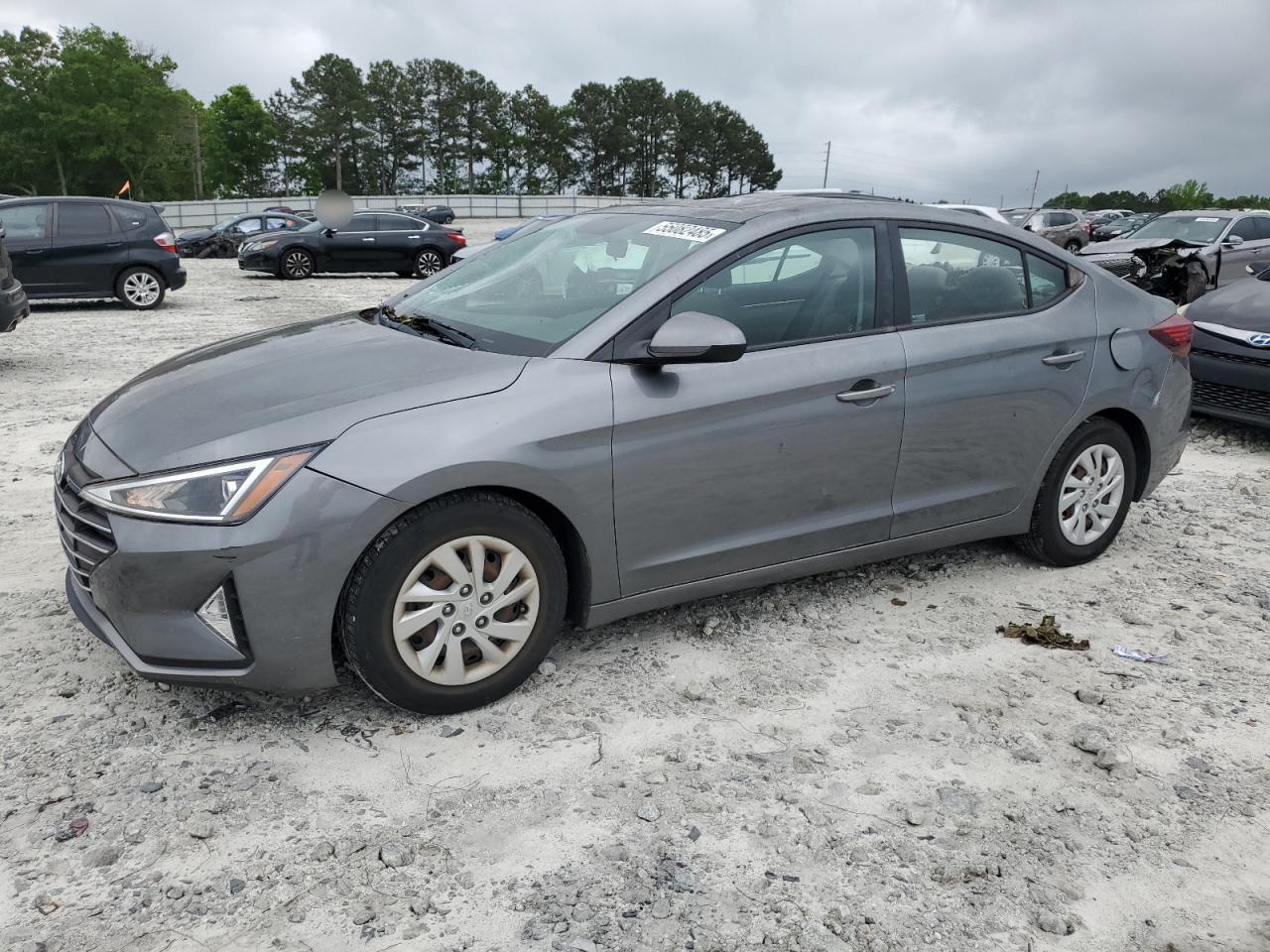 HYUNDAI ELANTRA SE