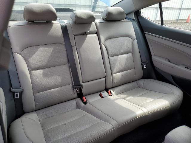 2017 HYUNDAI ELANTRA SE - 5NPD84LF3HH041111