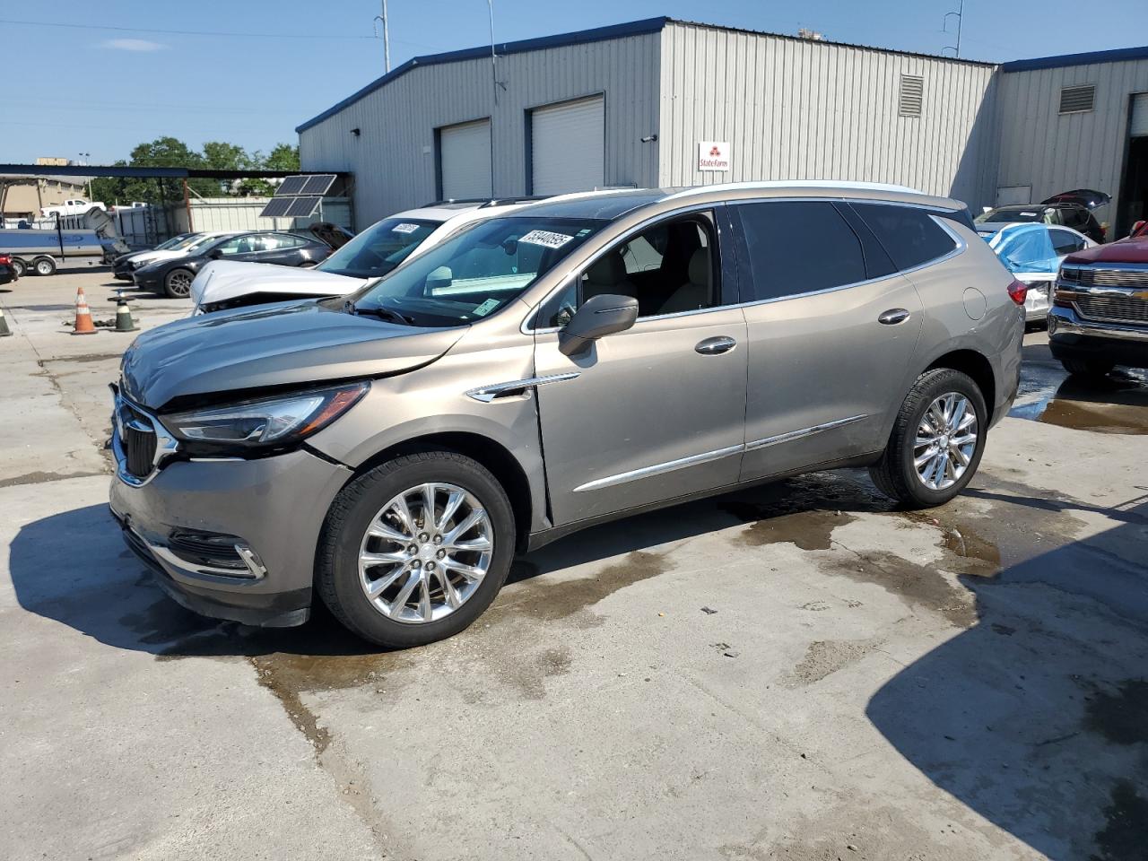 BUICK ENCLAVE ESSENCE