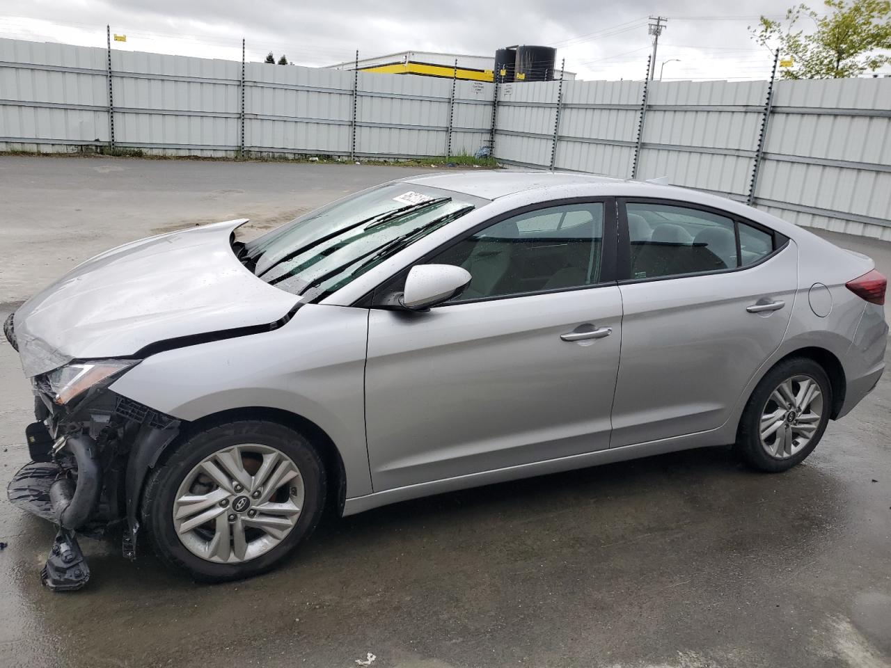 HYUNDAI ELANTRA SEL