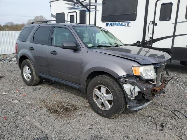 Vin: 1fmcu9d72akb29176, lot: 54825555, ford escape xlt 20104