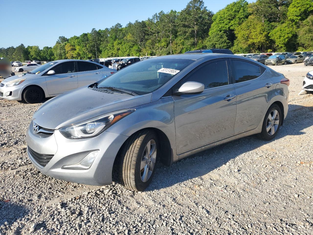 HYUNDAI ELANTRA SE