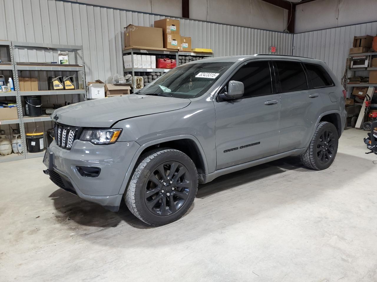  Salvage Jeep Grand Cherokee