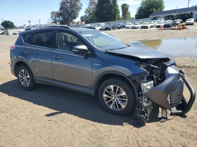 Vin: jtmrjrev3jd225701, lot: 52754215, toyota rav4 le 20184